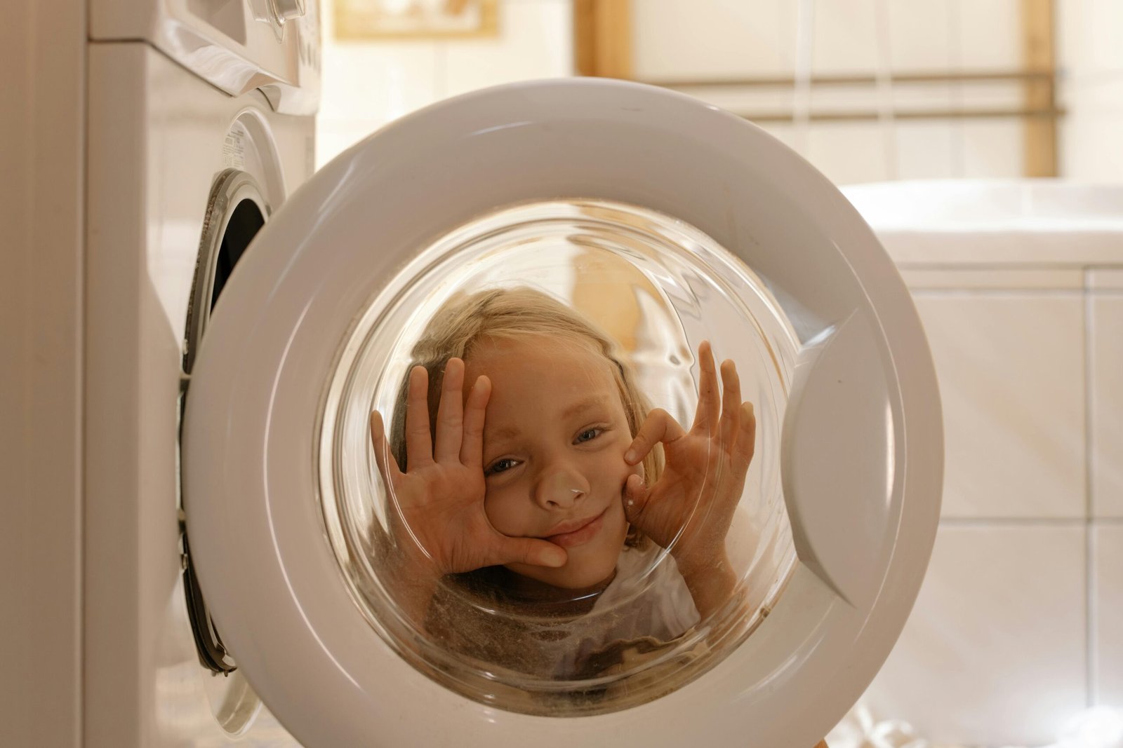 Need fast Samsung washing machine repair in Bangalore? Whether it’s a top-load not draining, a front-load door stuck, or error codes flashing on your fully automatic model, our expert technicians are just a call away. We specialize in emergency Samsung washer service across Whitefield, Indiranagar, HSR Layout, Jayanagar, and more—offering same-day doorstep repair with genuine diagnostics. Trust SamsungBangalore to get your washing machine up and running without delay.</p>
<p>